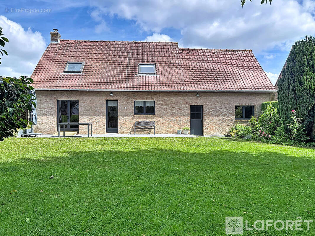 Maison à MERRIS