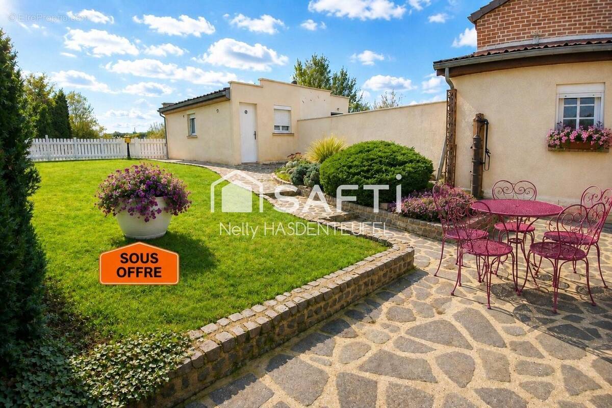 Photo 1 - Maison à BOUCHAIN