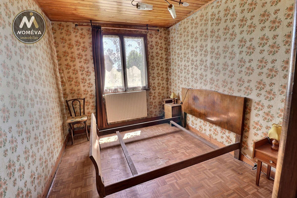 Maison Montregard 9 pièce(s) 163 m2 - photo 5