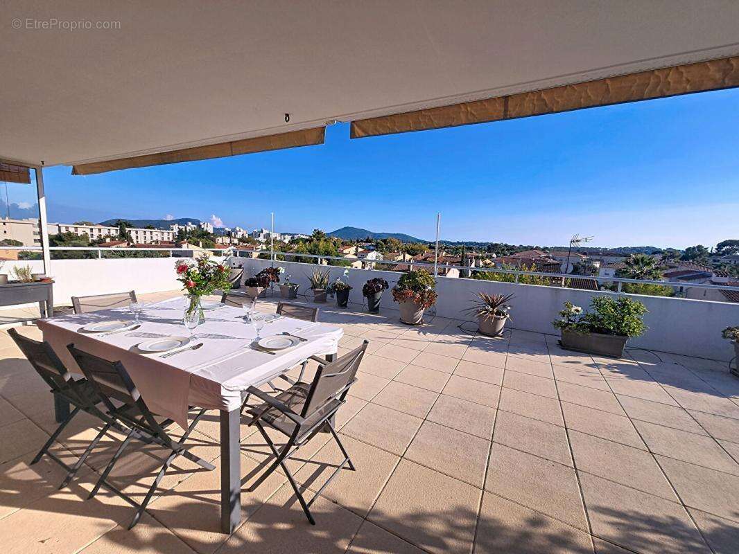 Appartement à LA GARDE