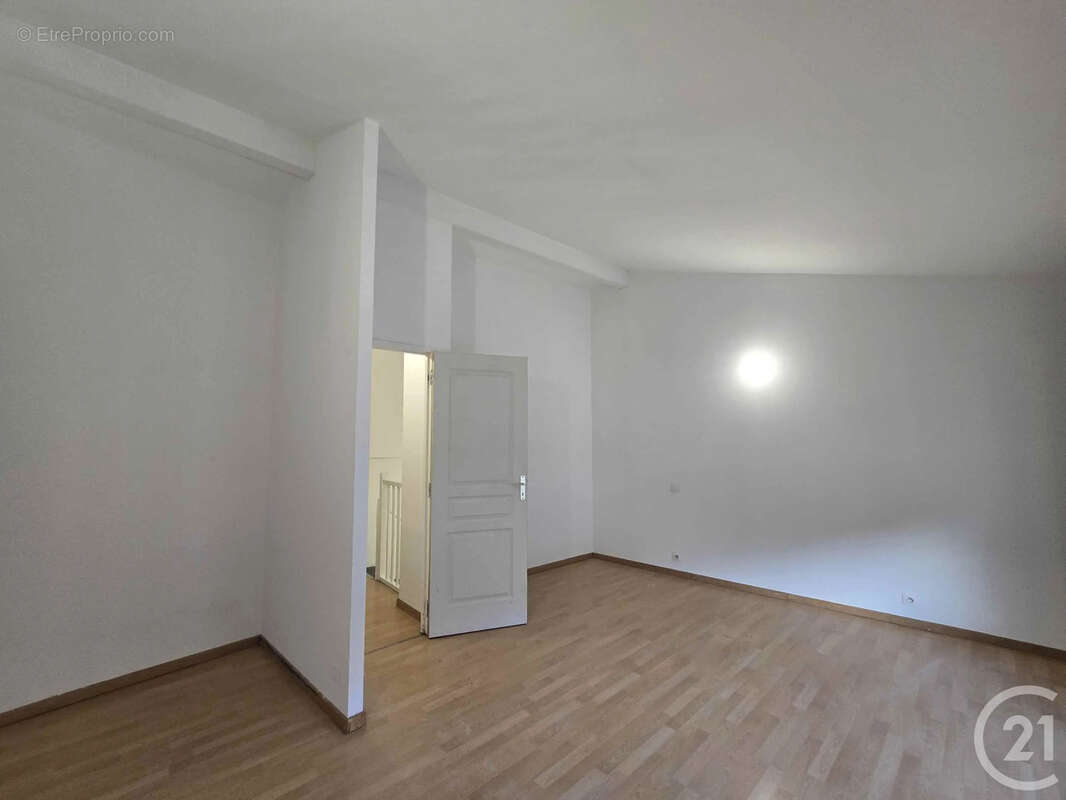 Maison à SALIES-DU-SALAT