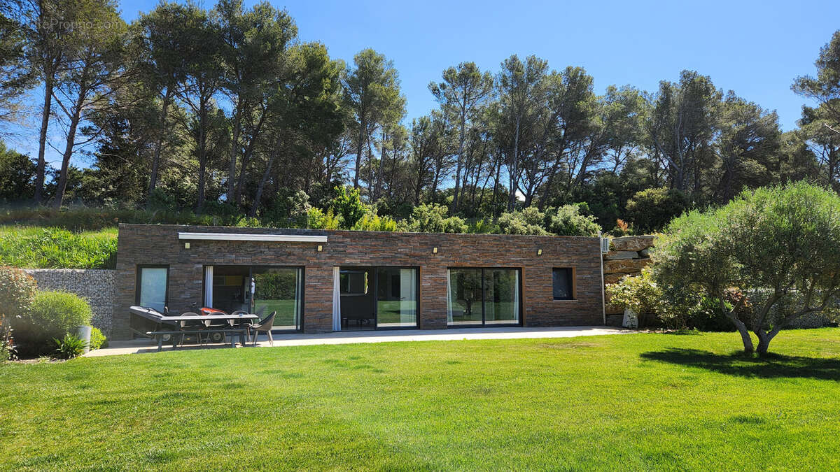 Maison à AIX-EN-PROVENCE