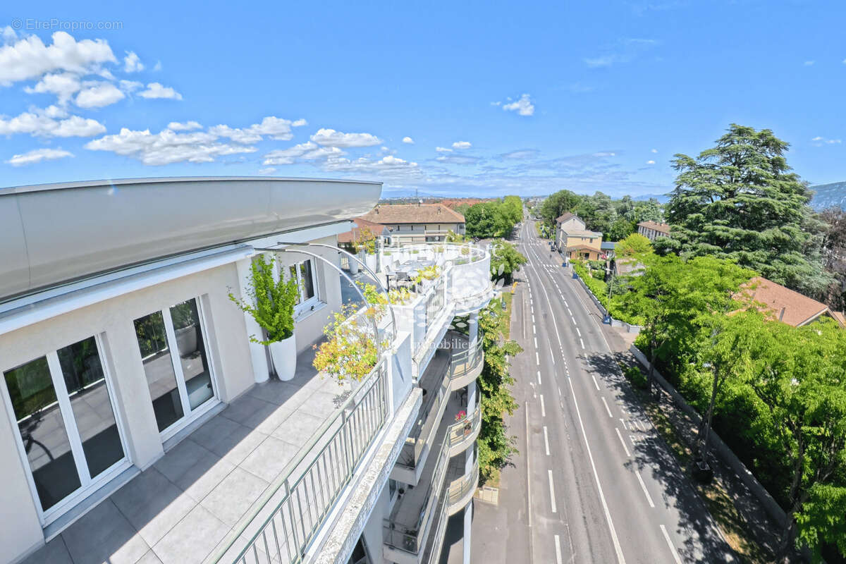 Appartement à SAINT-JULIEN-EN-GENEVOIS