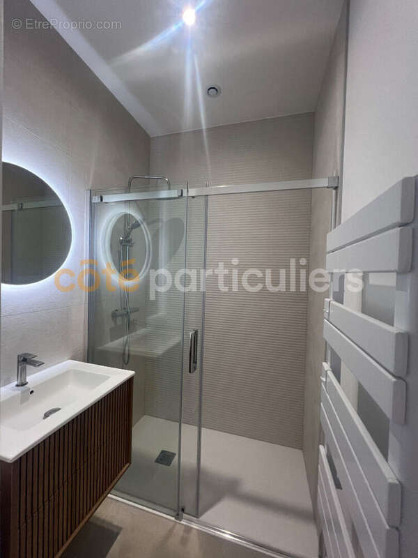 Appartement  hyper centre Royan 4 pièce(s) 115 m2 - photo 8