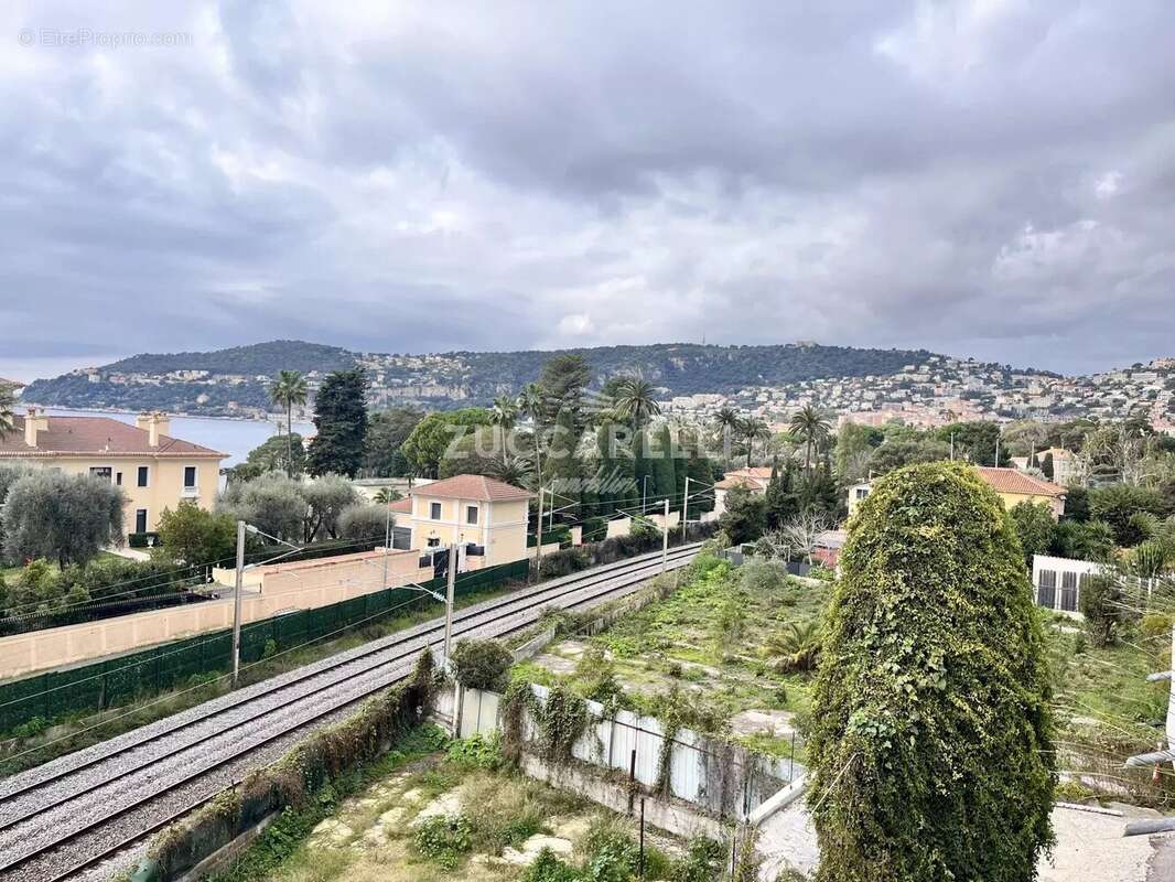 Terrain à VILLEFRANCHE-SUR-MER