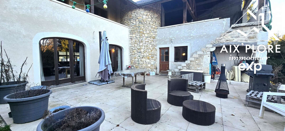 Maison à BRENOD