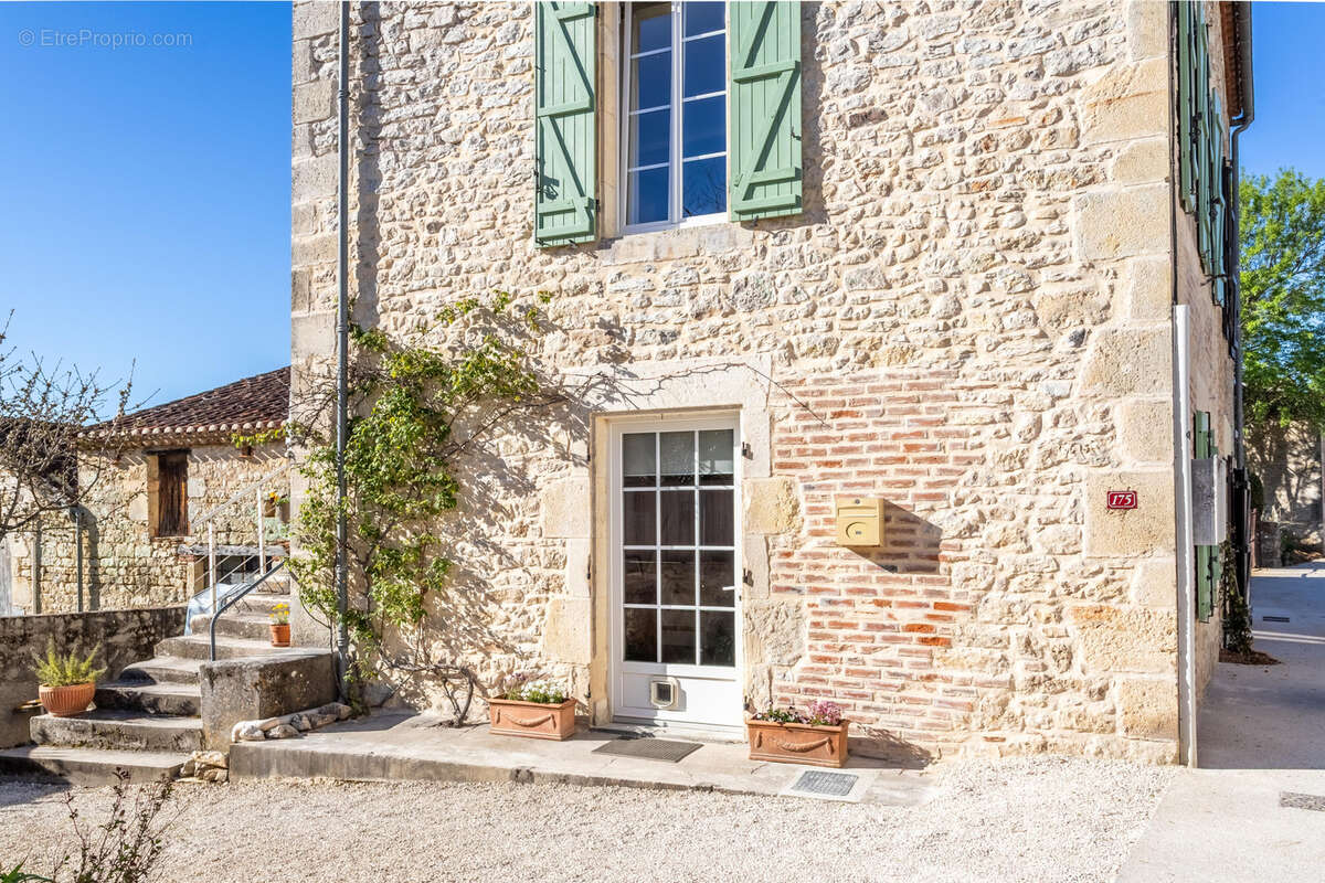Maison à GREZELS