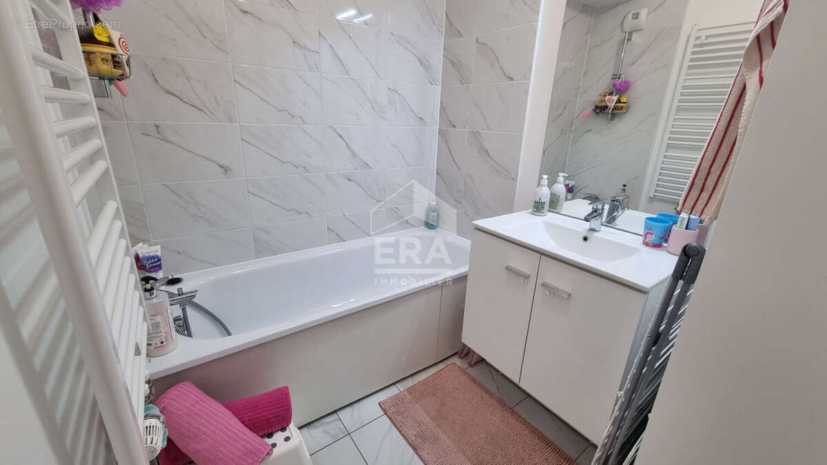 Appartement à NEUILLY-SUR-MARNE