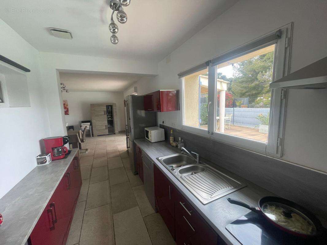 Maison à SIX-FOURS-LES-PLAGES