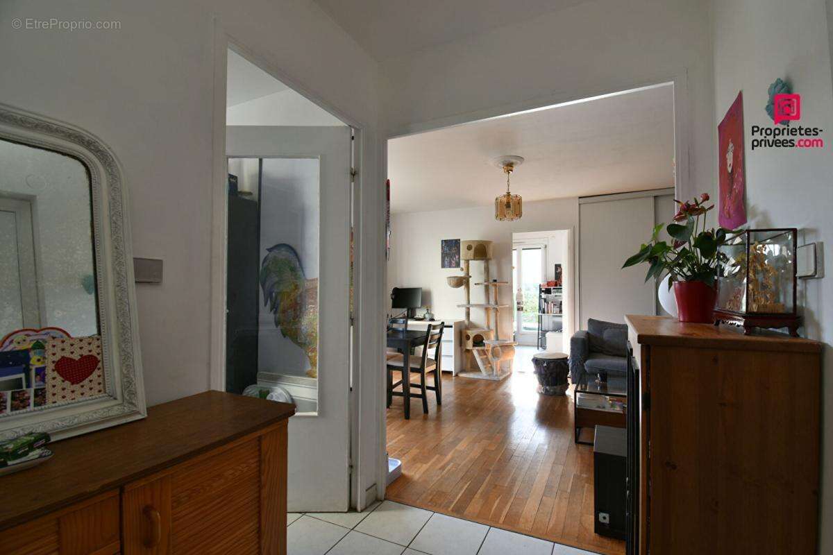 Appartement à TASSIN-LA-DEMI-LUNE