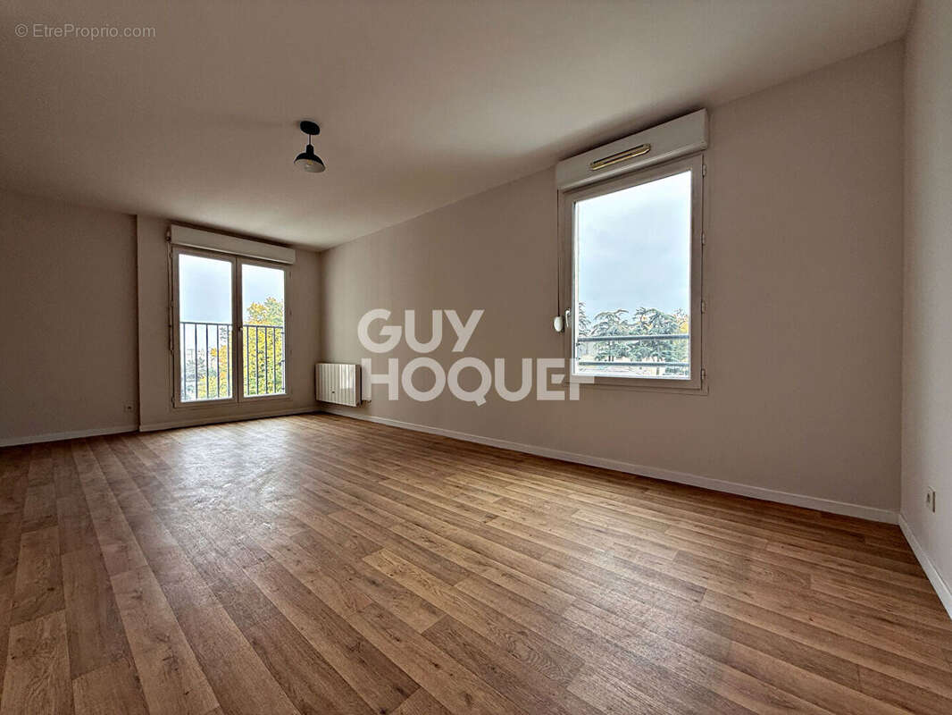 Appartement à CALUIRE-ET-CUIRE