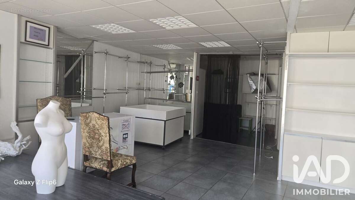 Commerce 45 m² à Romilly-Sur-Seine  - photo 3