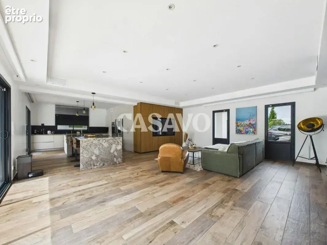 Vente Maison 11 pièces de 286m² - 33210 Coimères - photo 5