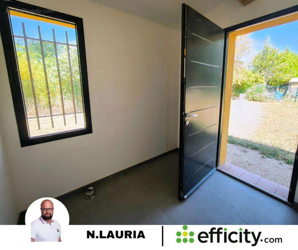 Maison à LA MOTTE-D&#039;AIGUES