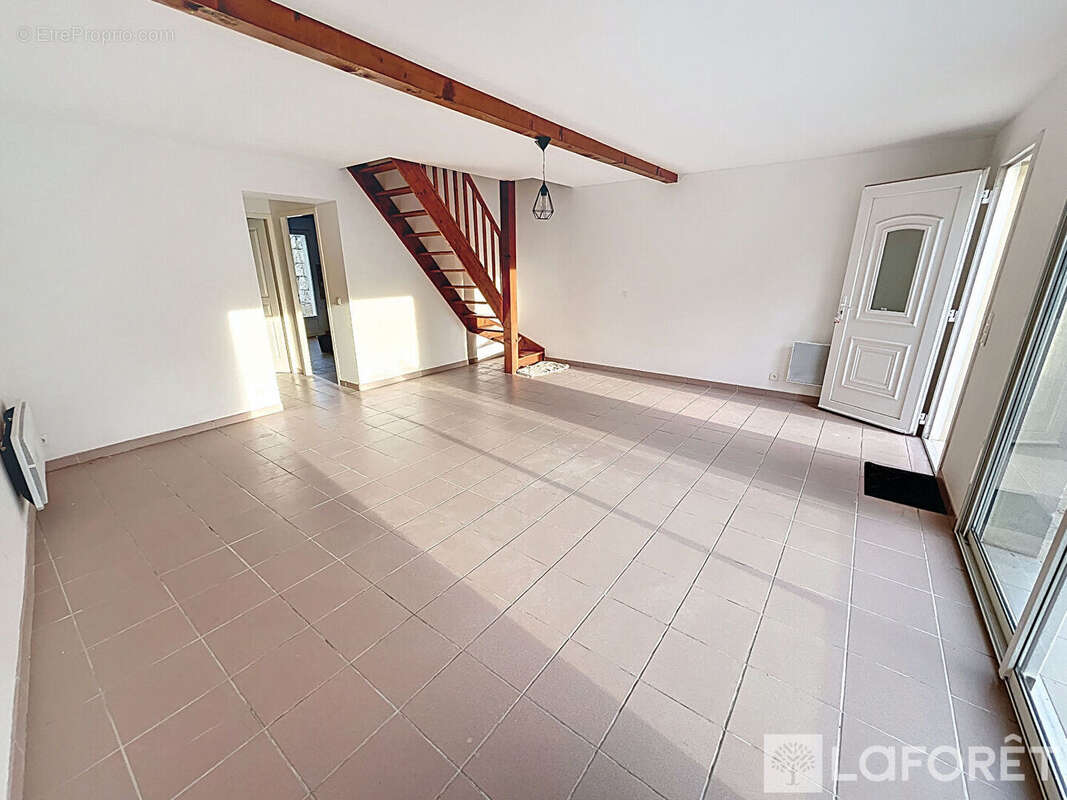 Maison à SAINT-ANDRE-DE-CUBZAC