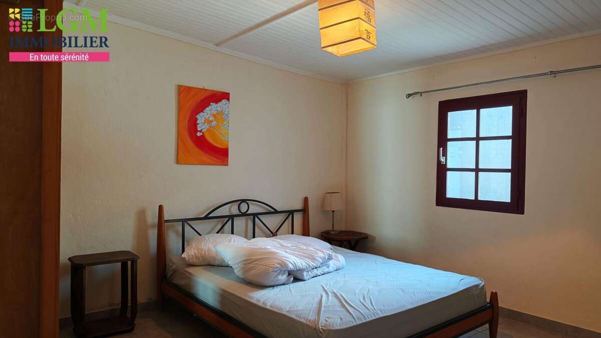 Maison à LA PLAINE-DES-PALMISTES