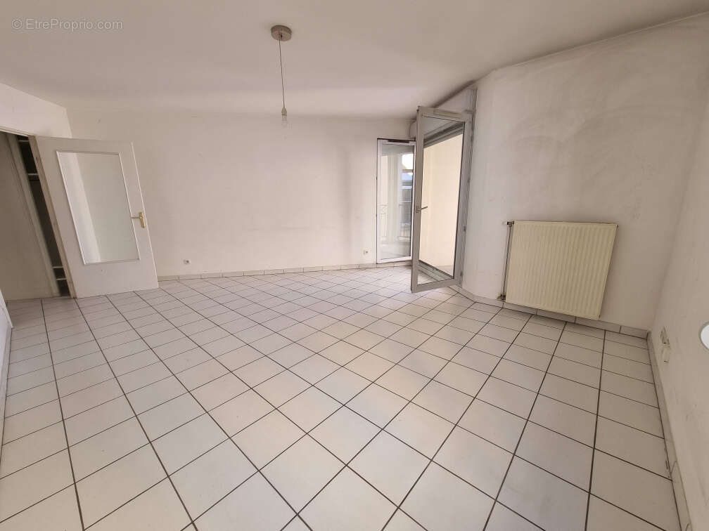 Appartement à LYON-4E