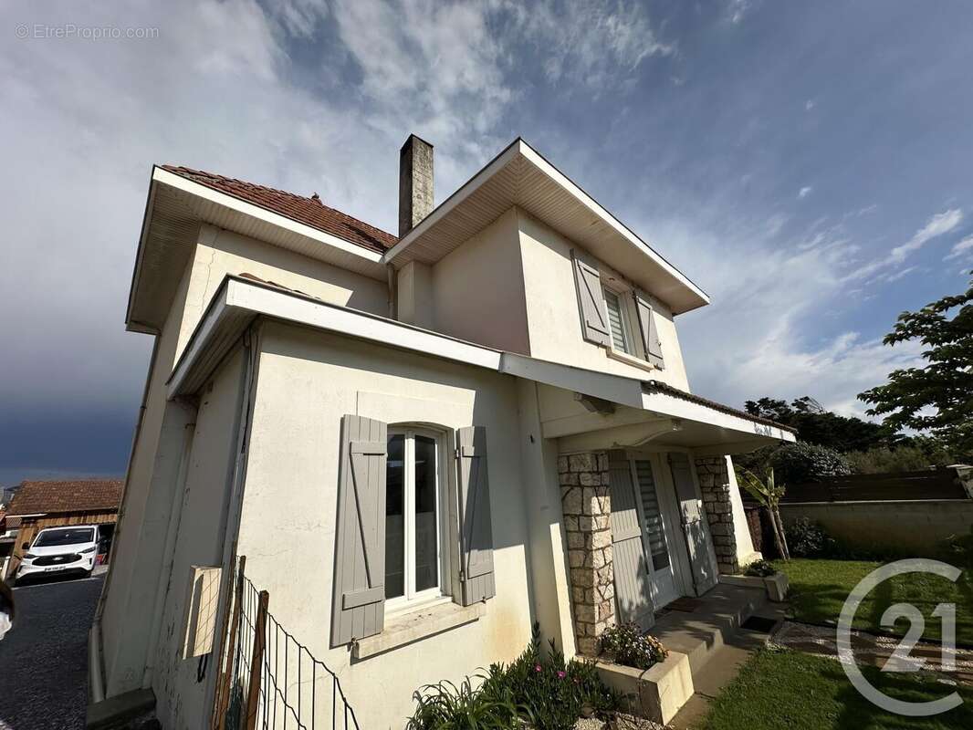 Maison 101 m² à Mimizan  - photo 3