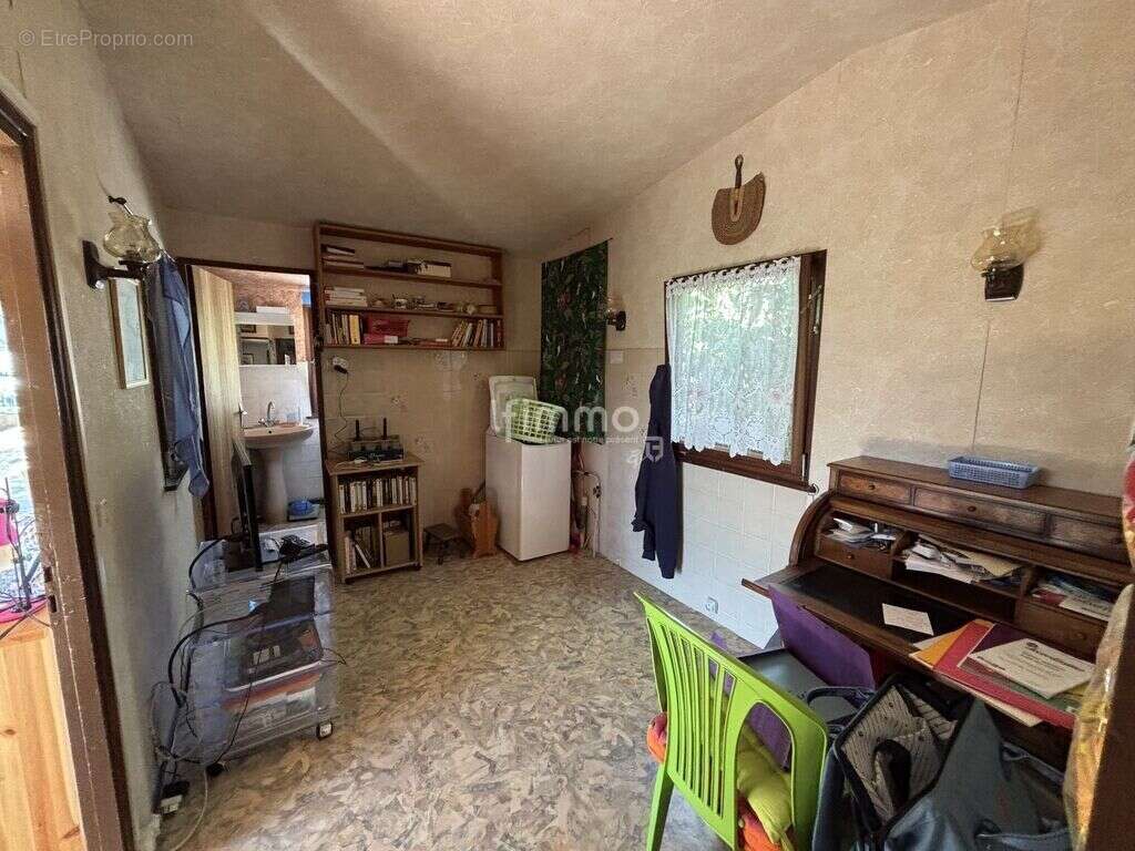 Maison à LE MUY
