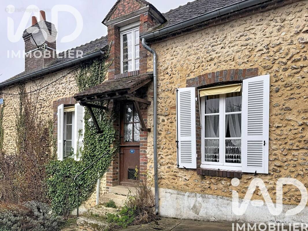 Photo 1 - Maison à CHATEAU-RENARD