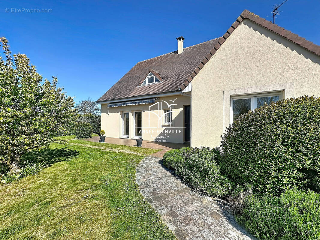 Maison à BLONVILLE-SUR-MER