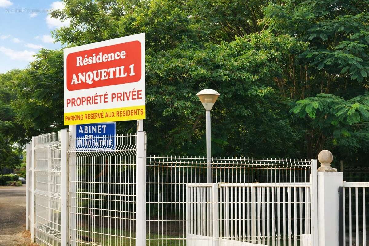 Appartement à LES ABYMES