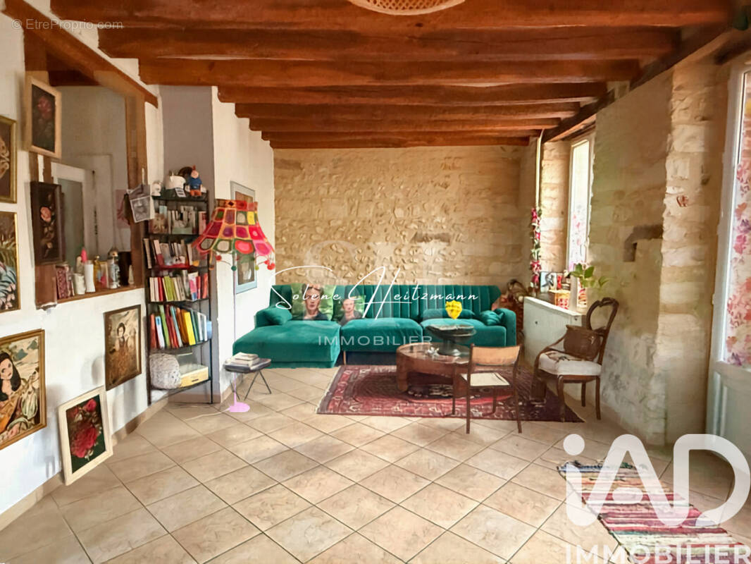 Photo 1 - Maison à VILLEMARECHAL