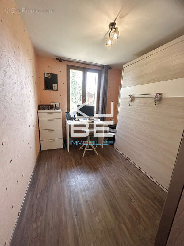 Maison 4 pièces avec garage et jardin - photo 9