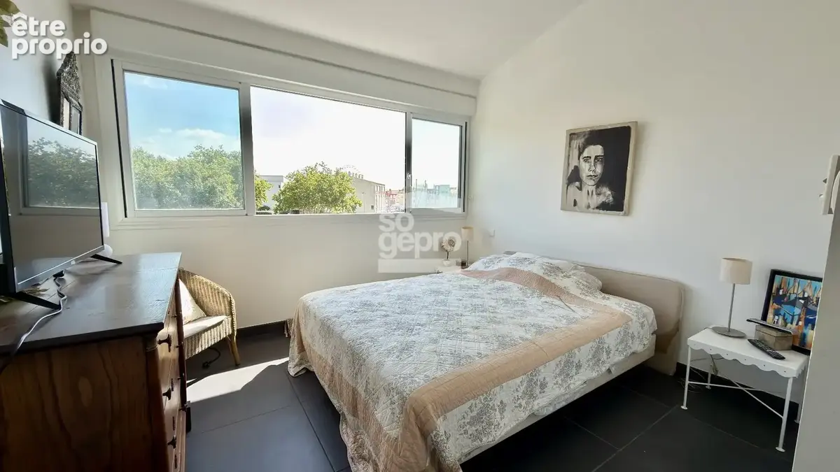 Réf : 2312 - Vente Appartement d'exception face au Port du Cap d'Agde avec parking, garage ! - photo 7