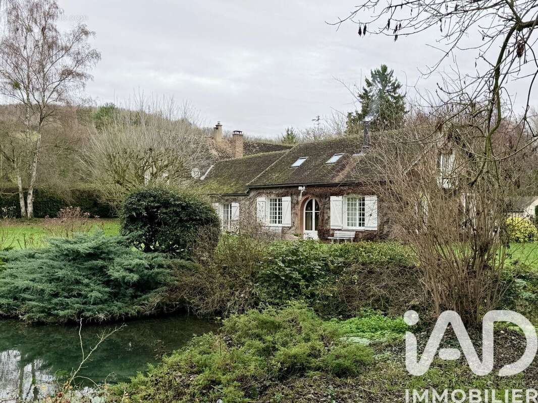 Photo 3 - Maison à NAILLY