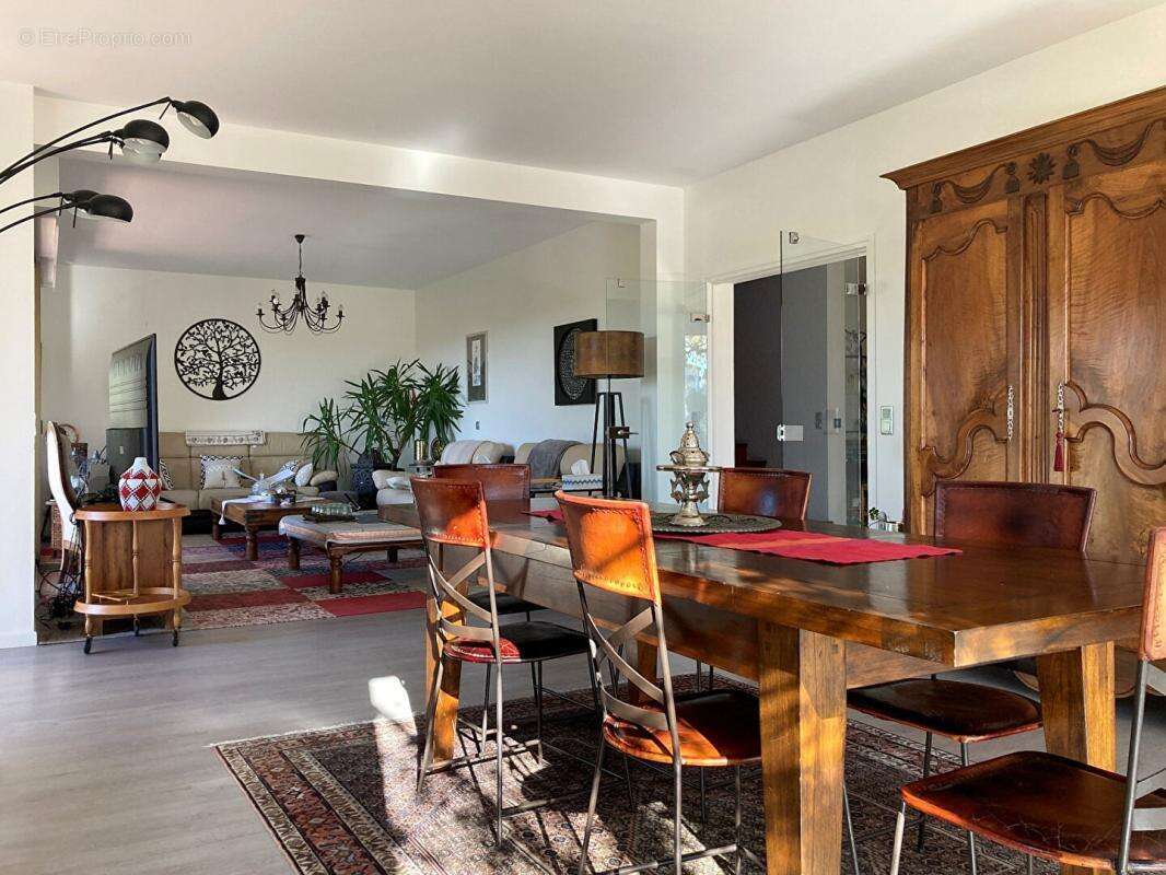 Maison à CAHORS