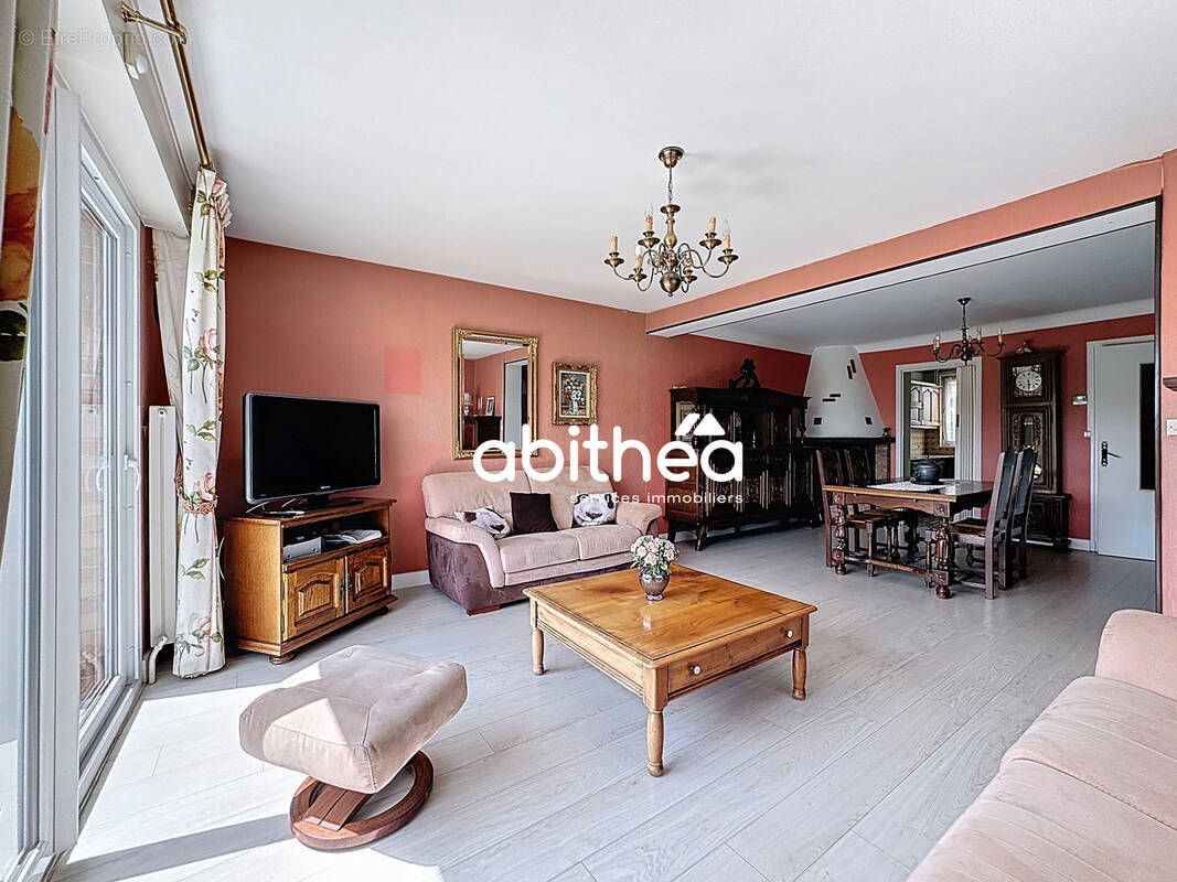 Maison à SAINTE-CATHERINE