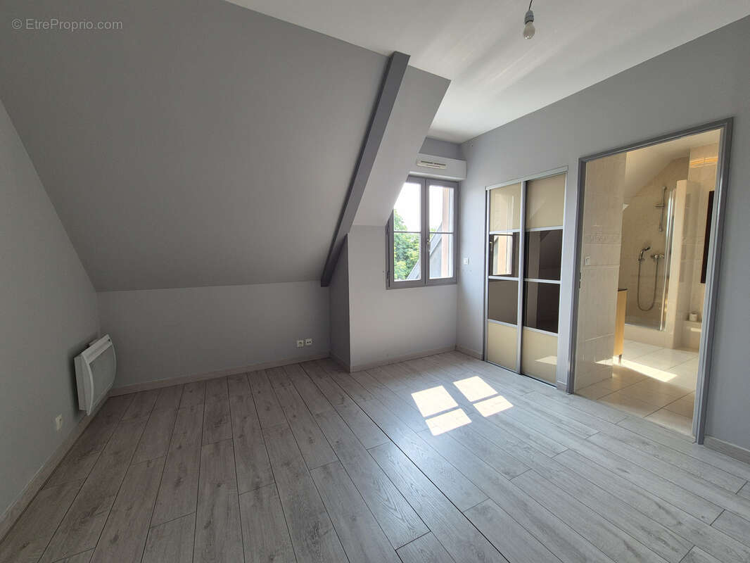 Appartement à FONTAINEBLEAU