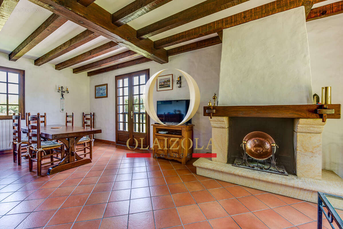 Maison à URRUGNE