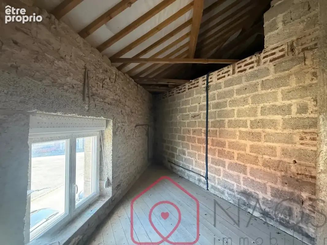 Beaumont-en-argonne  maison familiale avec grange de 110 m²  beau potentiel ! - photo 10
