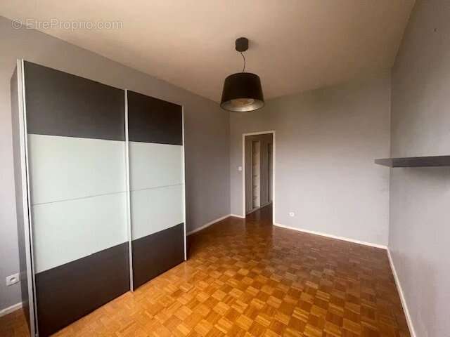 Appartement à LYON-8E