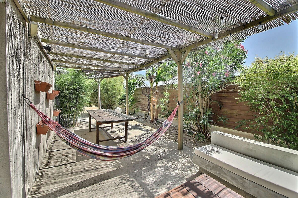 A vendre - chaumes en retz - maison de plain pied contemporaine - 115 m2 environ - 5 pièces - jardin - photo 9