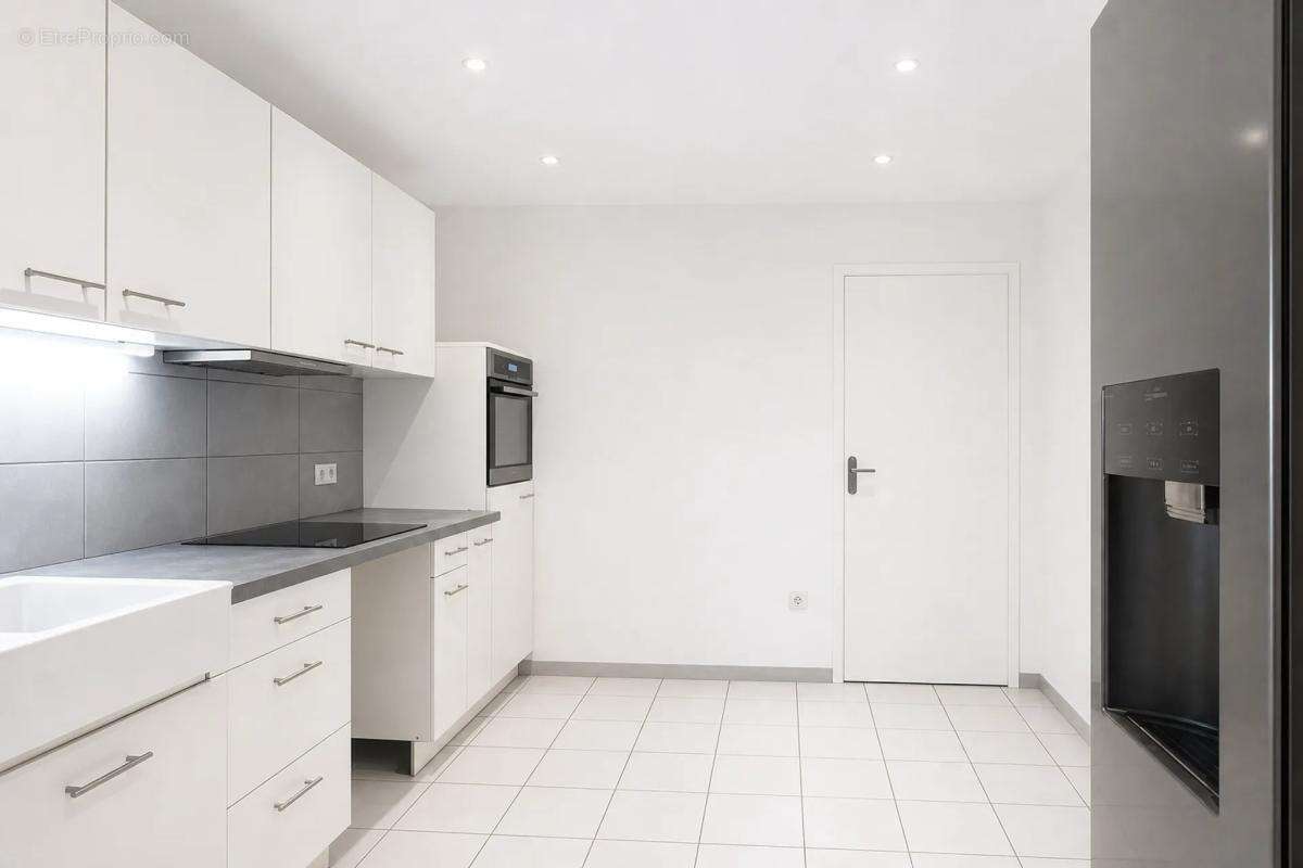 Maison de 4 pièces de 90 m² à Grenoble - photo 11