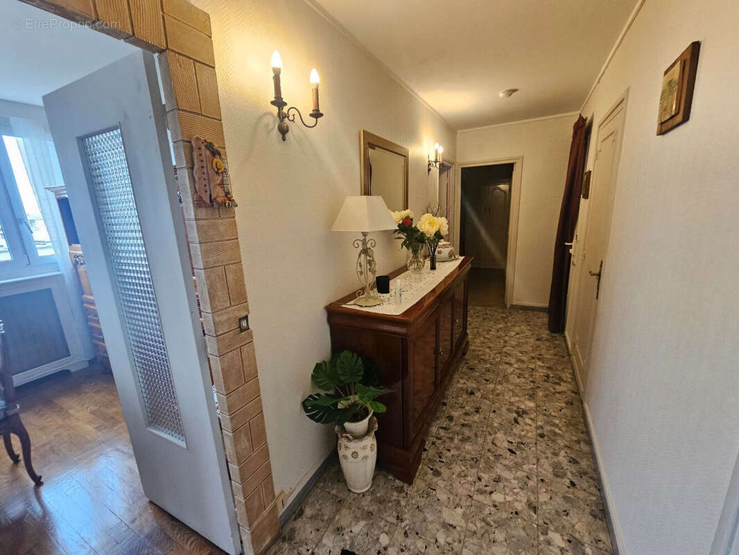 Appartement à JOINVILLE-LE-PONT