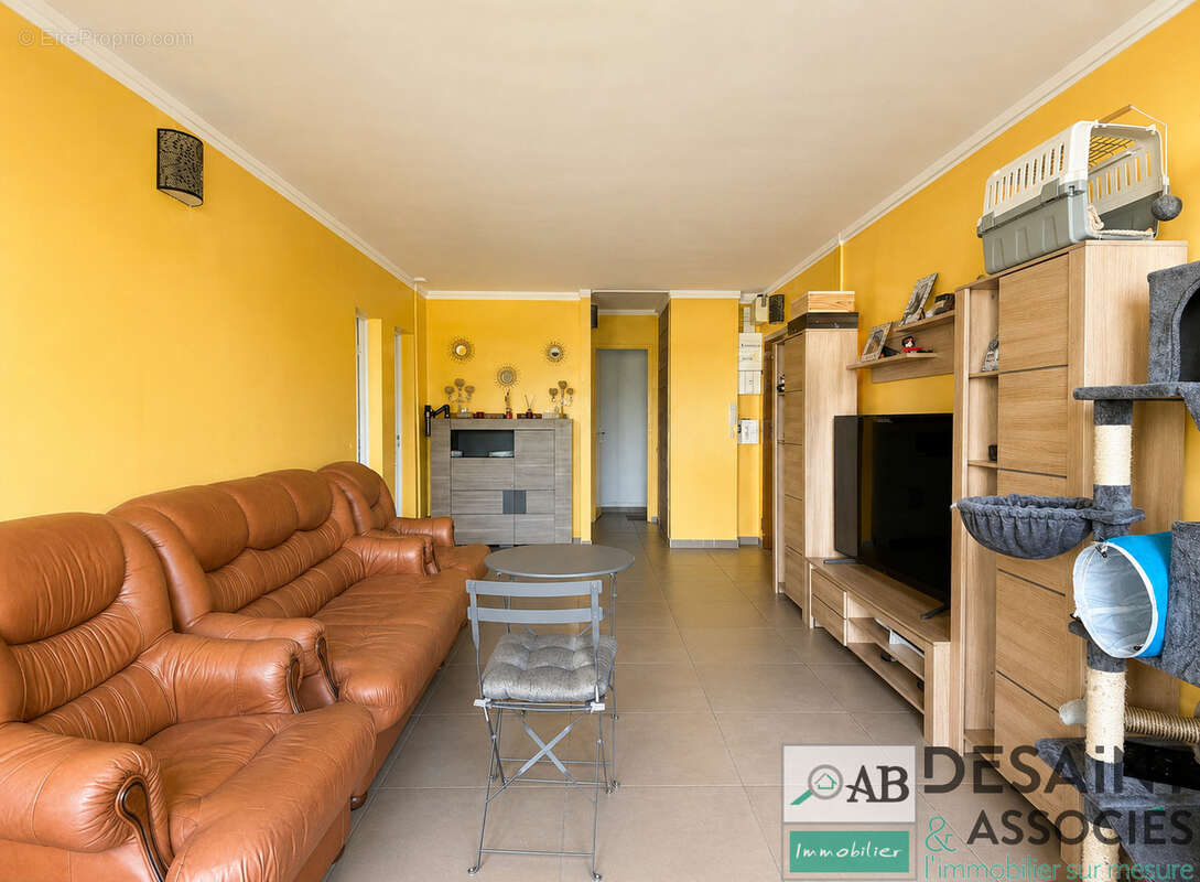 Appartement à LAGNY-SUR-MARNE