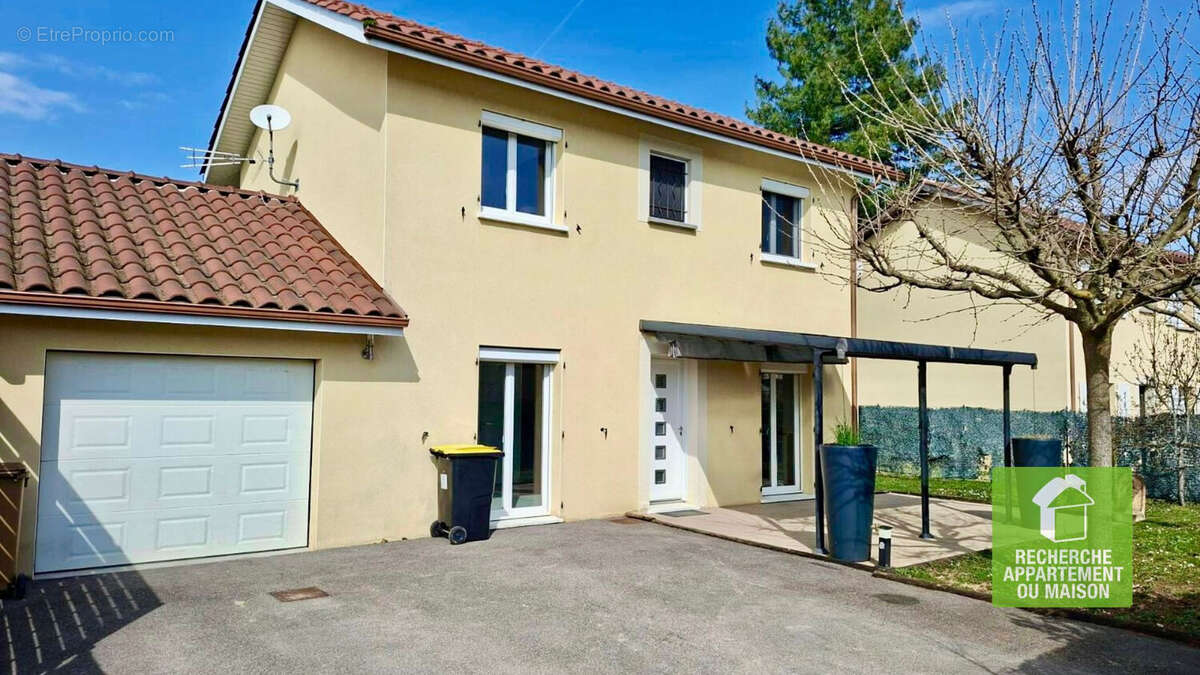 Maison à HIERES-SUR-AMBY