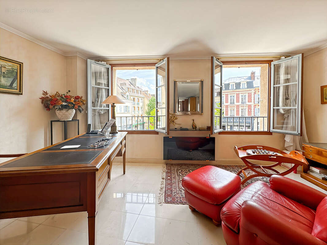 Maison à MANTES-LA-JOLIE