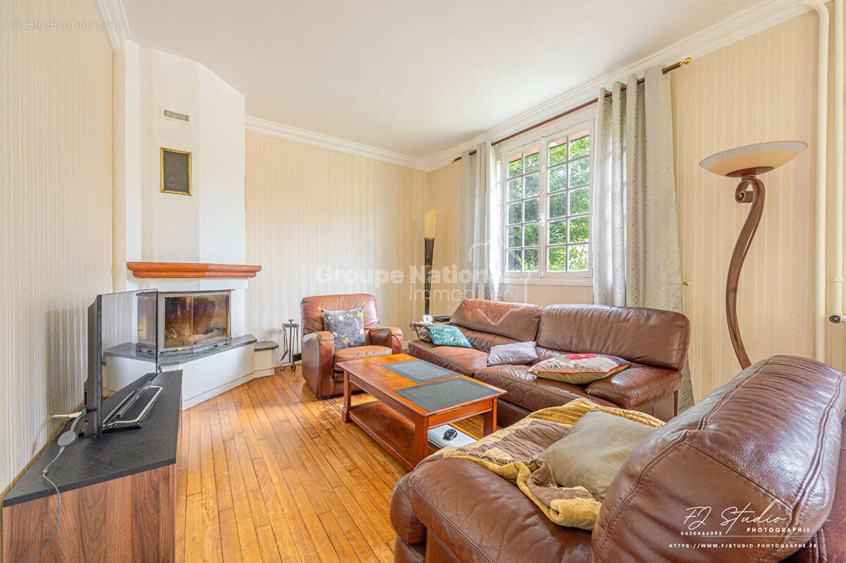 Maison à SAINT-LEU-LA-FORET