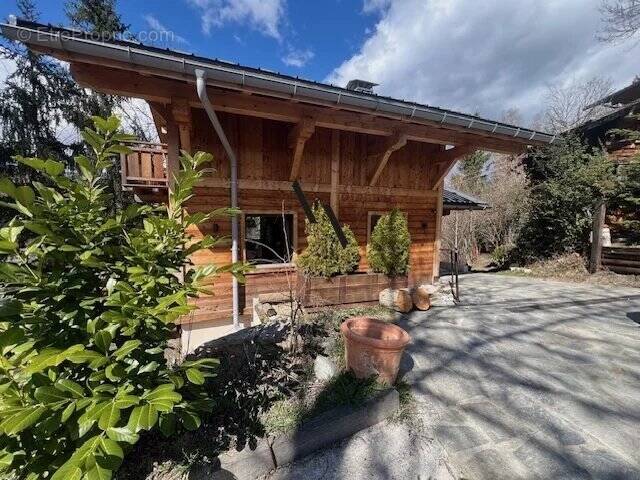 Maison à COMBLOUX