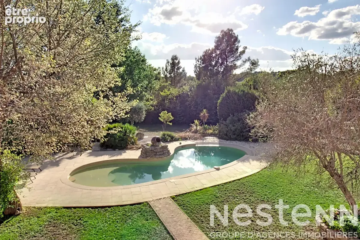 A VENDRE !Maison Lorgues 192 m2 + piscine + garage + 4000m2 - photo 22