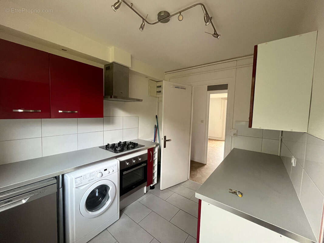 Appartement à SAINT-ETIENNE