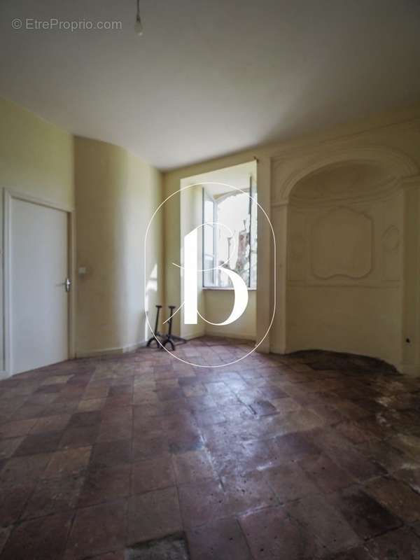 Maison à GOUDARGUES