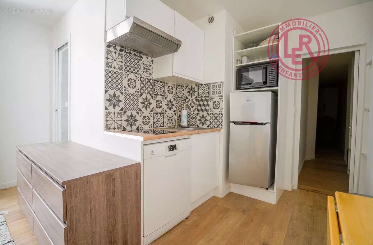 Appartement à PARIS-3E