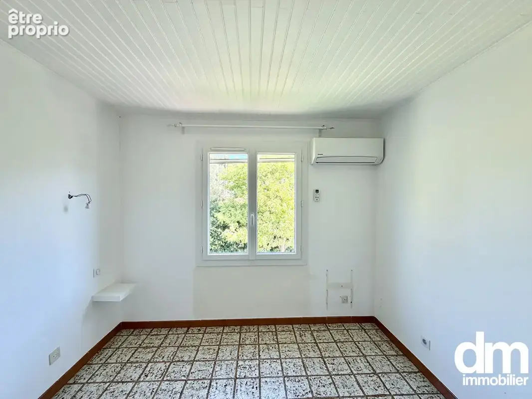 Maison de type 5 avec dépendance sur une parcelle de 570m2 - photo 16