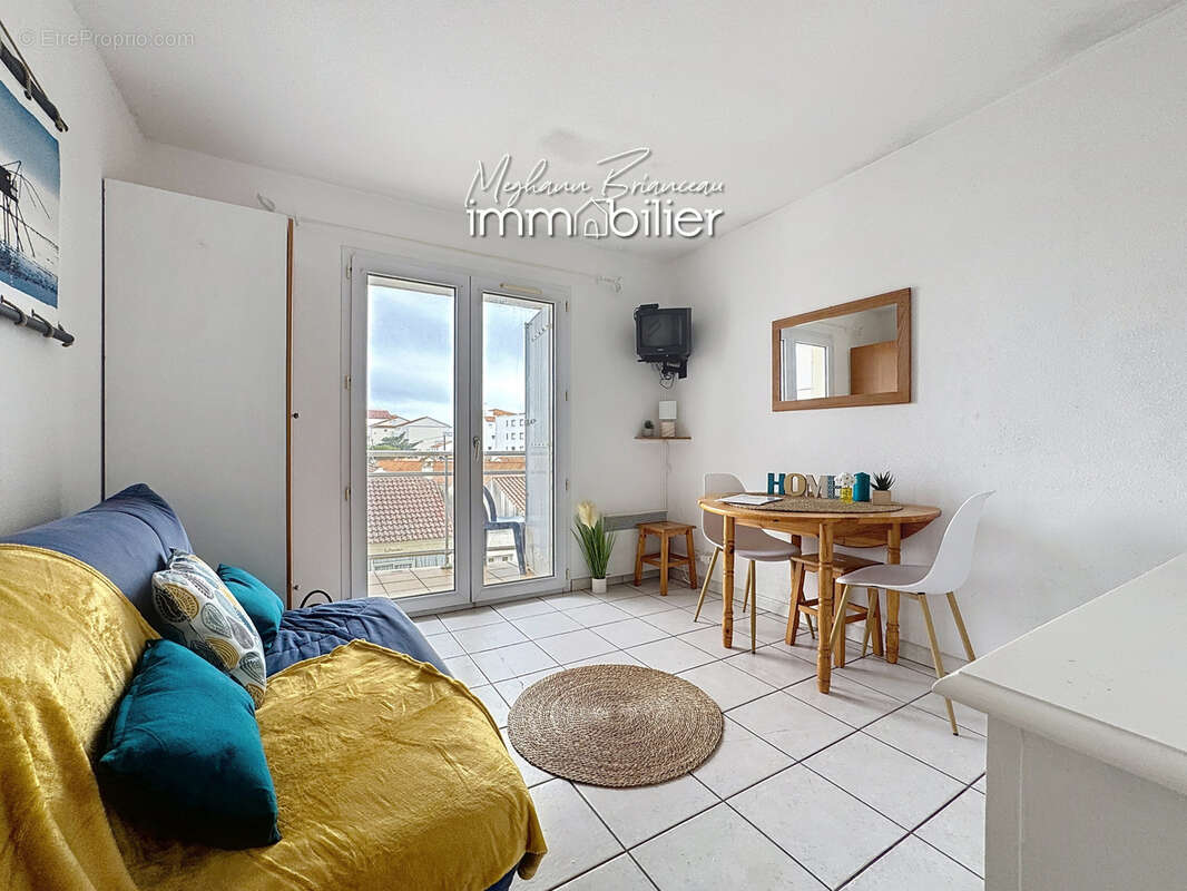 À vendre   Appartement T2 avec vue mer, quartier des Demoiselles - photo 3